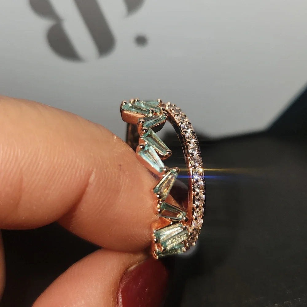 Ring - Picture 4 of 4